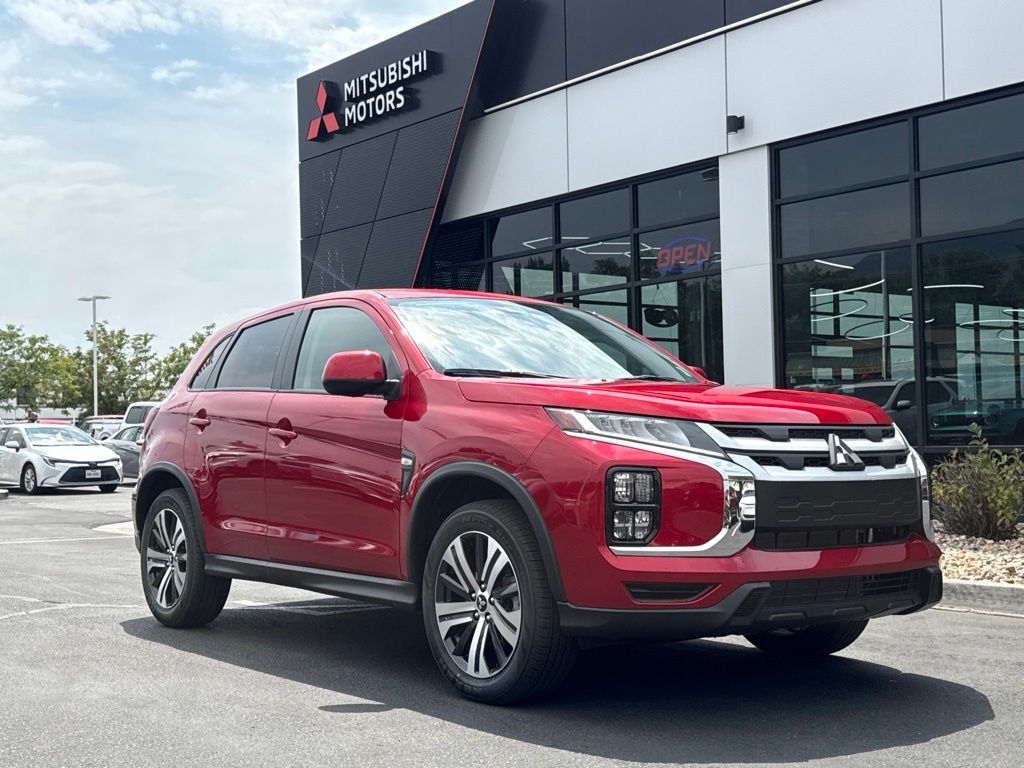 2027 Mitsubishi Outlander Sport ES