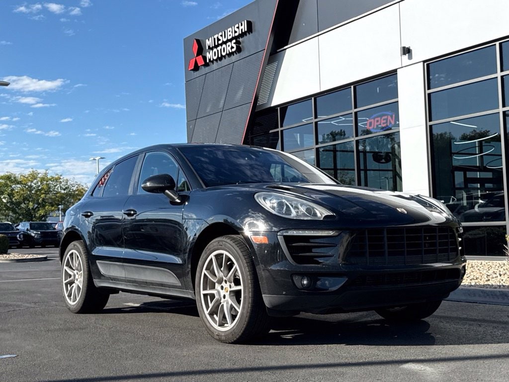 2015 Porsche Macan