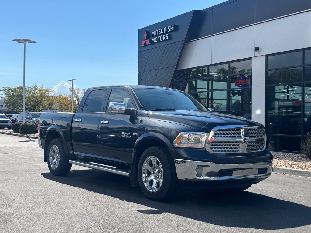 2014 Ram 1500 Laramie Truck
