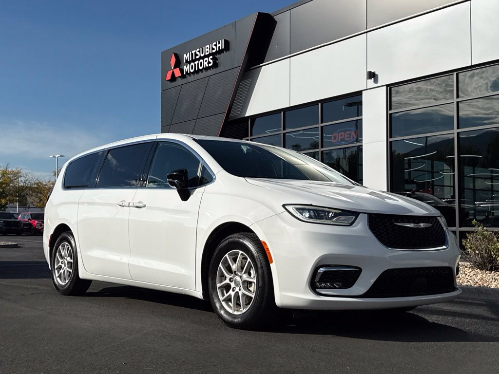 2025 Chrysler Pacifica