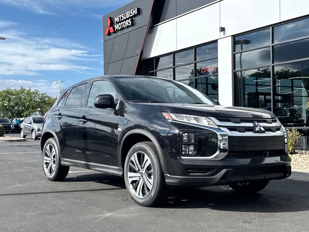 2027 Mitsubishi Outlander Sport ES