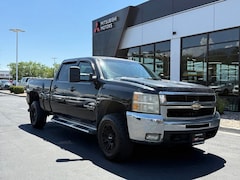 2008 Chevrolet Silverado 2500HD Truck Crew Cab