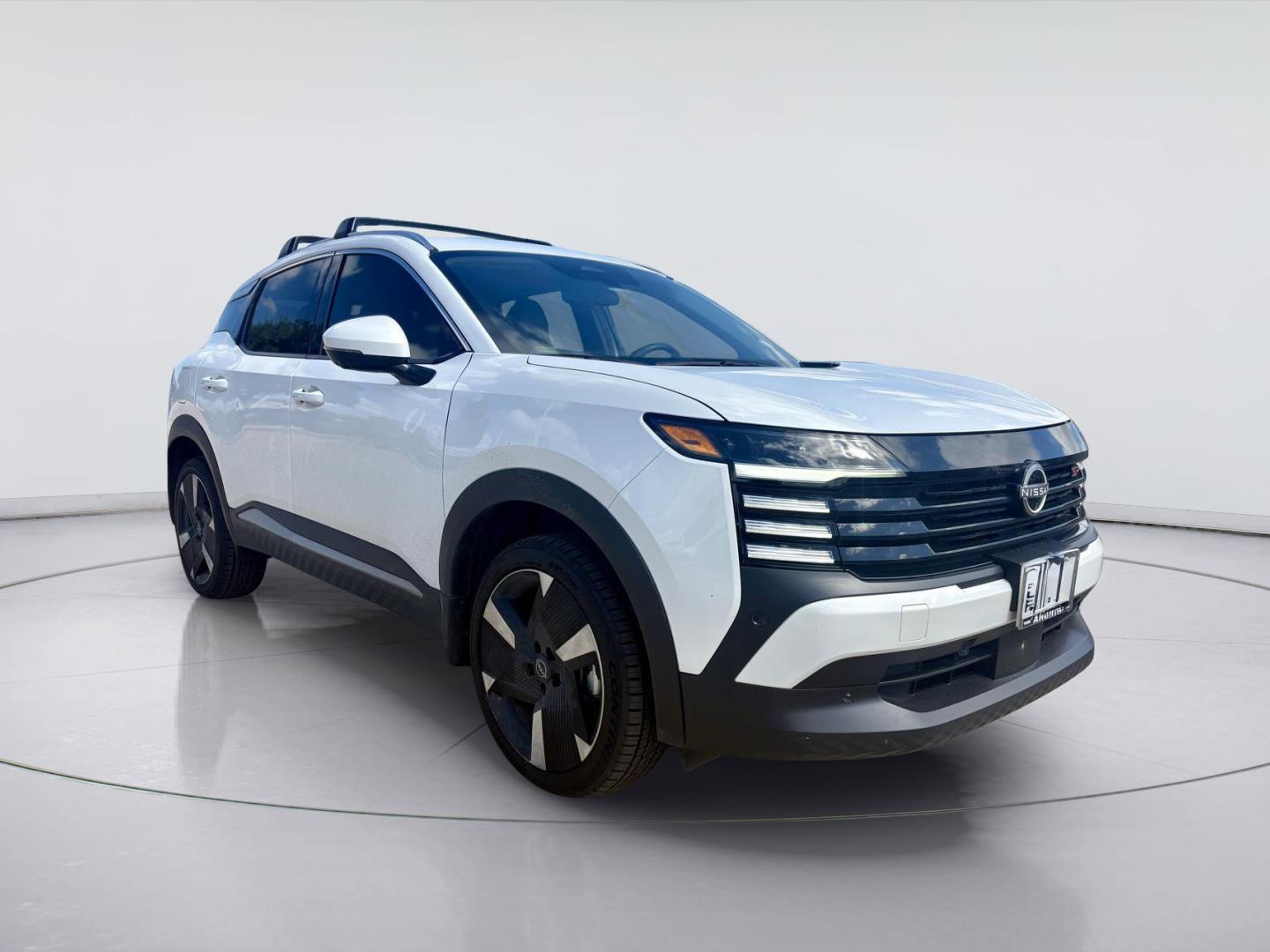 Used 2025 Nissan Kicks SR
