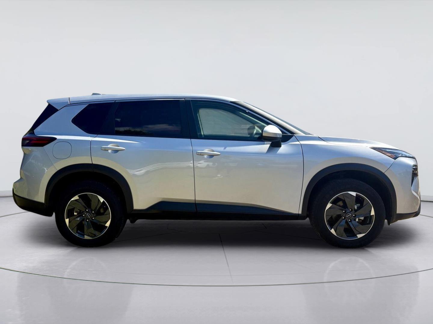 Used 2025 Nissan Rogue SV SUV