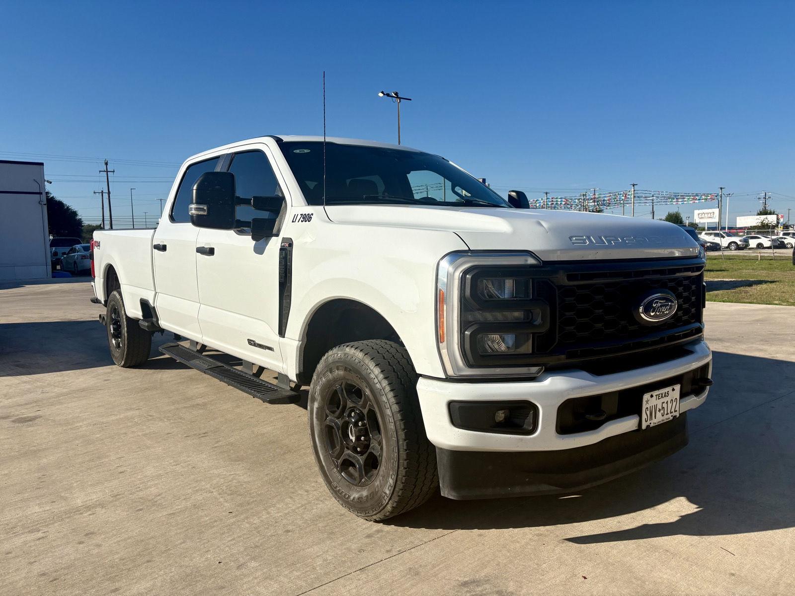  Ford Super Duty F-350 SRW