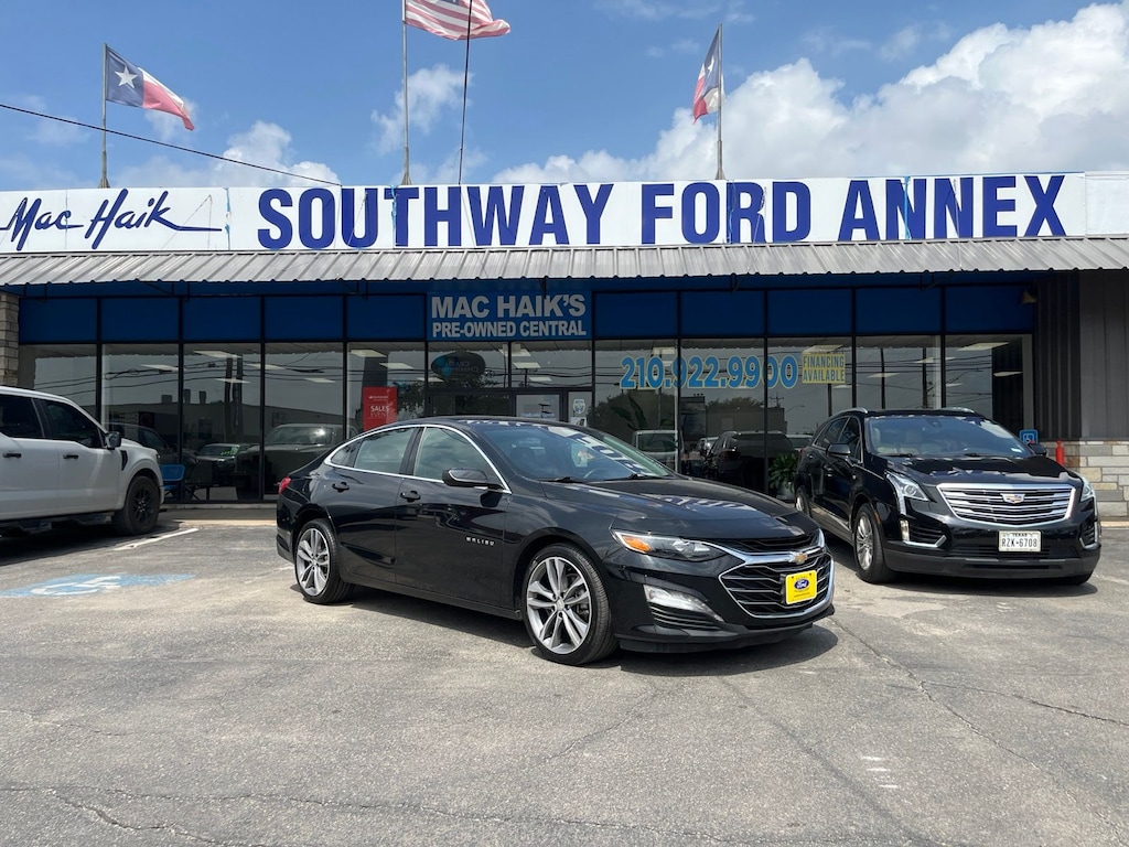 Used 2024 Chevrolet Malibu LT Sedan