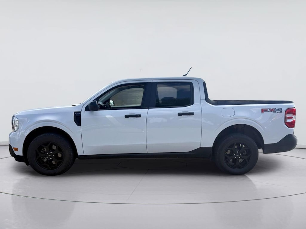 Used 2024 Ford Maverick XLT SuperCrew