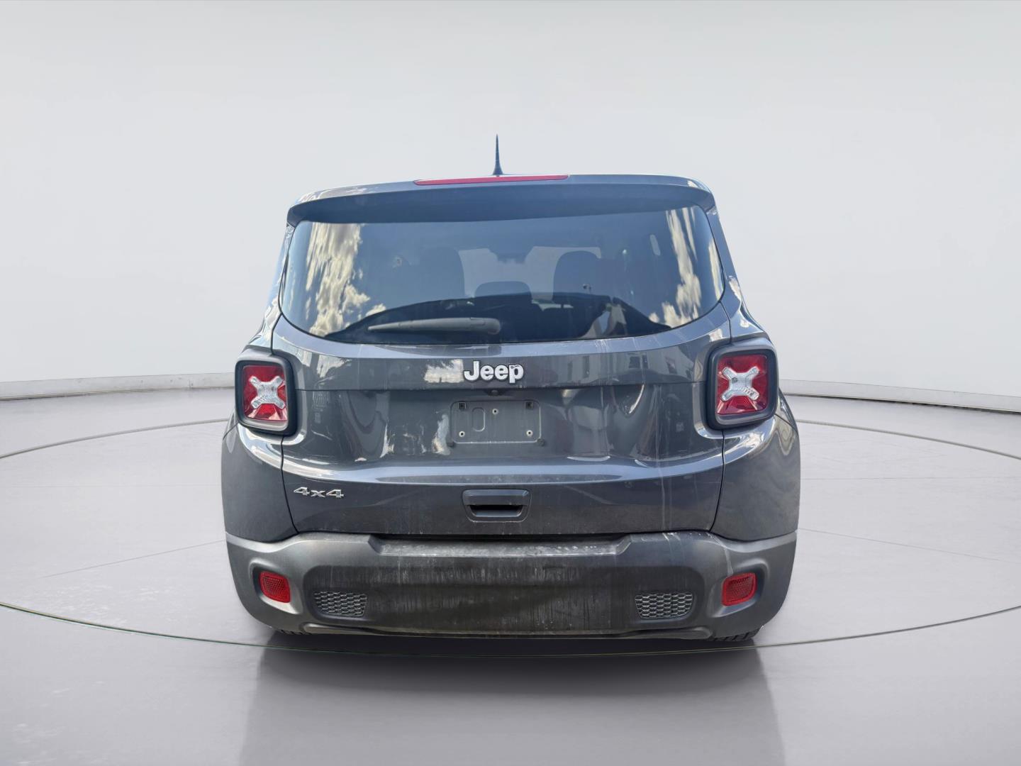 Used 2023 Jeep Renegade Latitude SUV