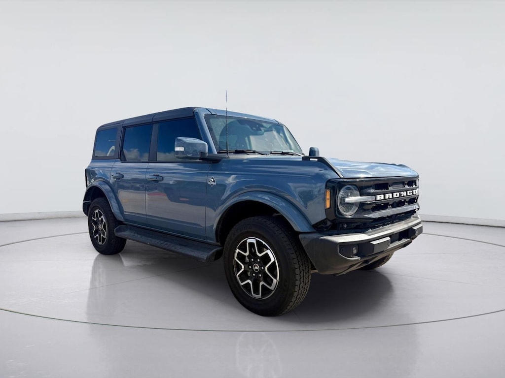 Used 2025 Ford Bronco Outer Banks SUV