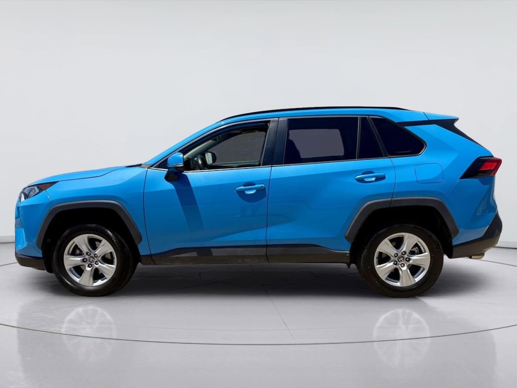 Used 2021 Toyota RAV4 XLE SUV