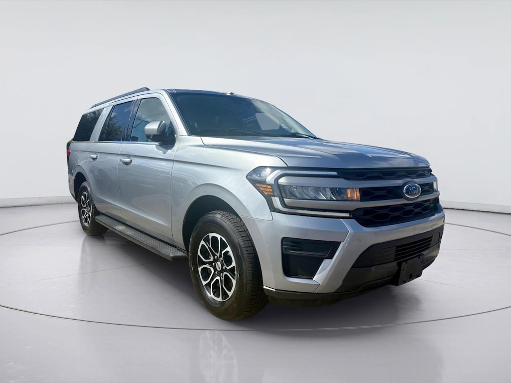 Used 2024 Ford Expedition Max XLT SUV