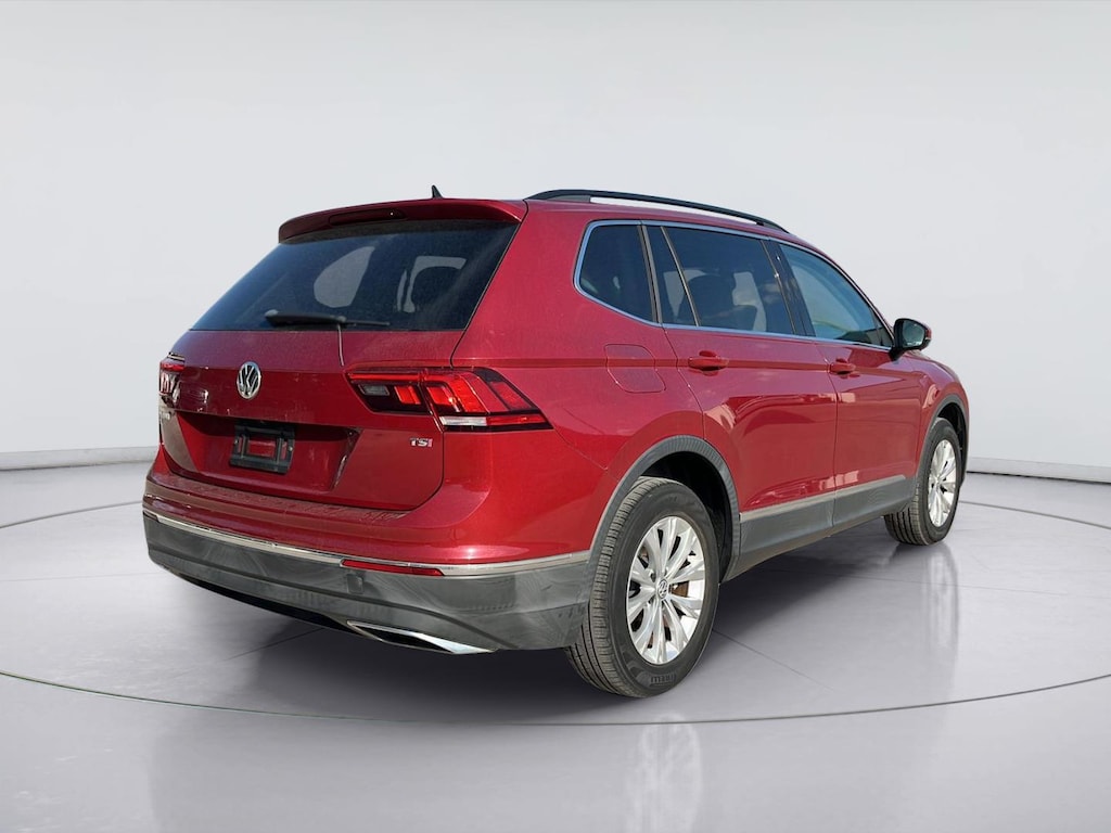 Used 2018 Volkswagen Tiguan SE SUV