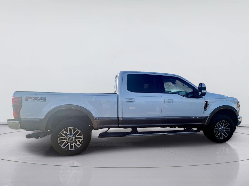 Used 2019 Ford Super Duty F-250 Lariat Truck
