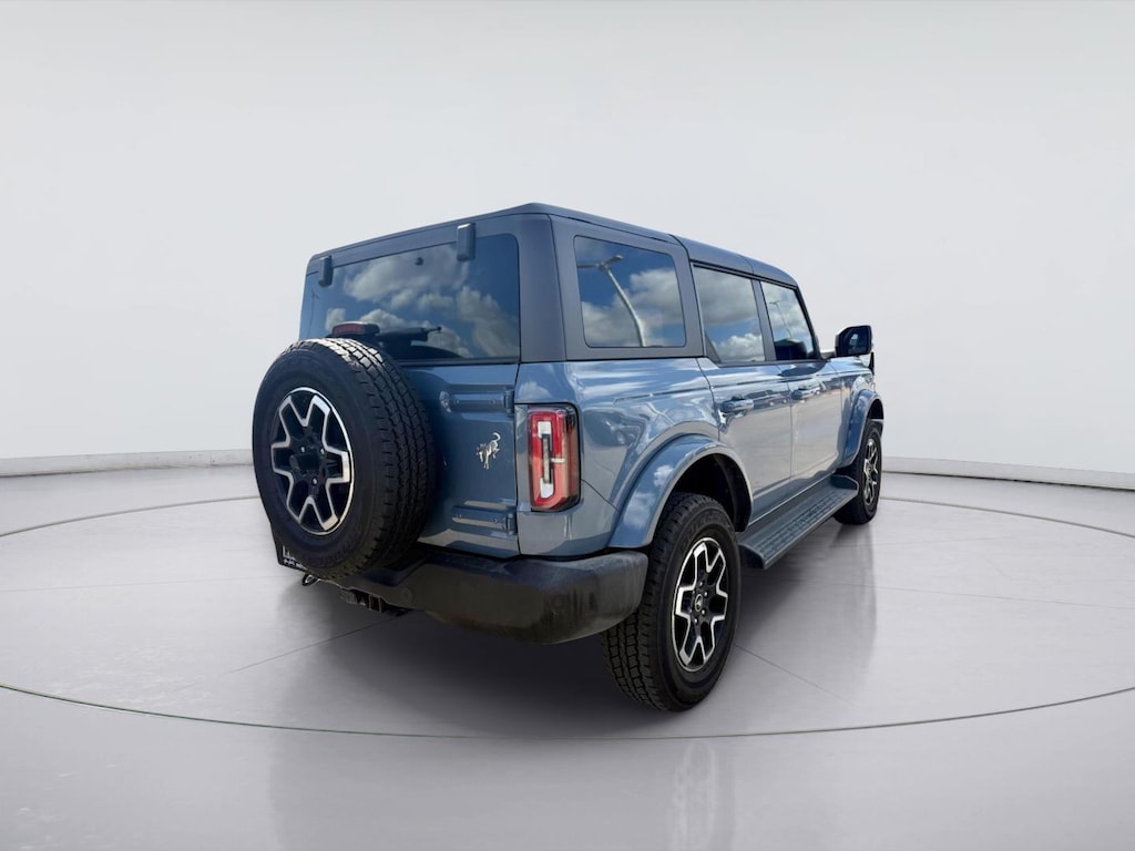 Used 2025 Ford Bronco Outer Banks SUV