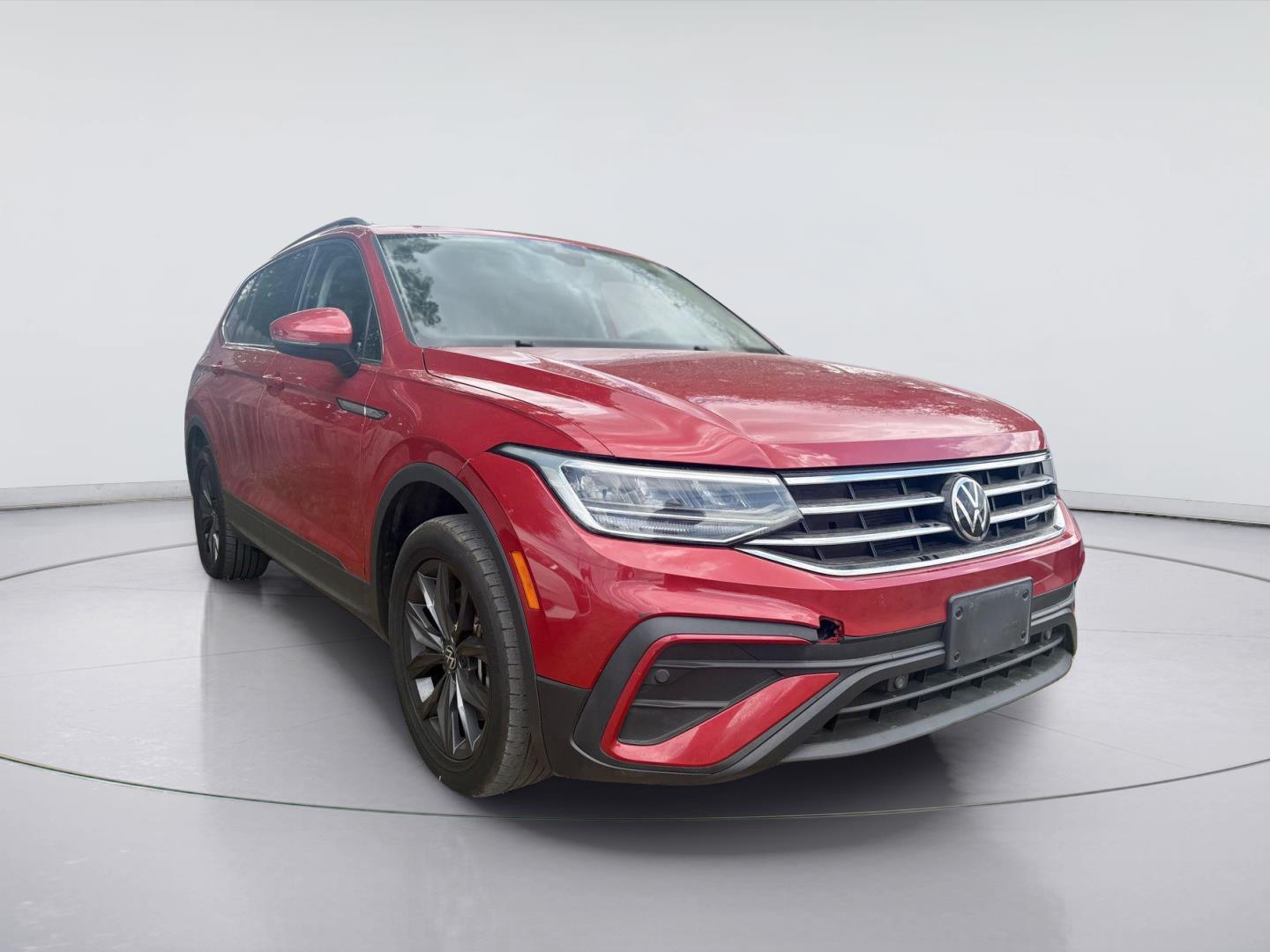 Used 2022 Volkswagen Tiguan SE SUV