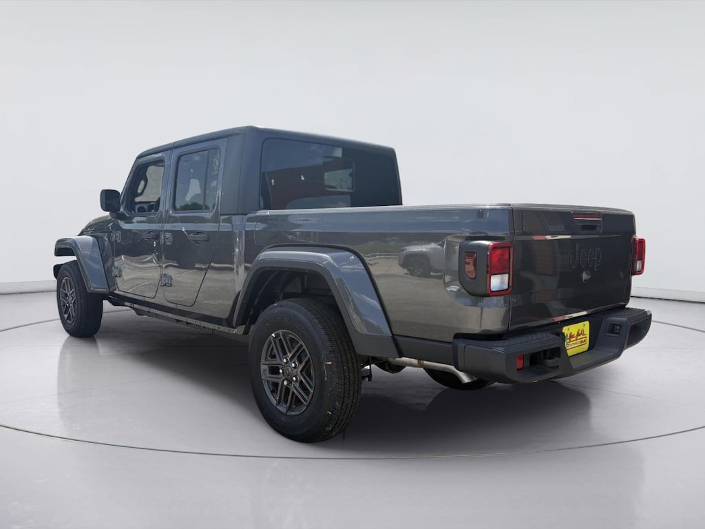 Used 2025 Jeep Gladiator Sport S Truck