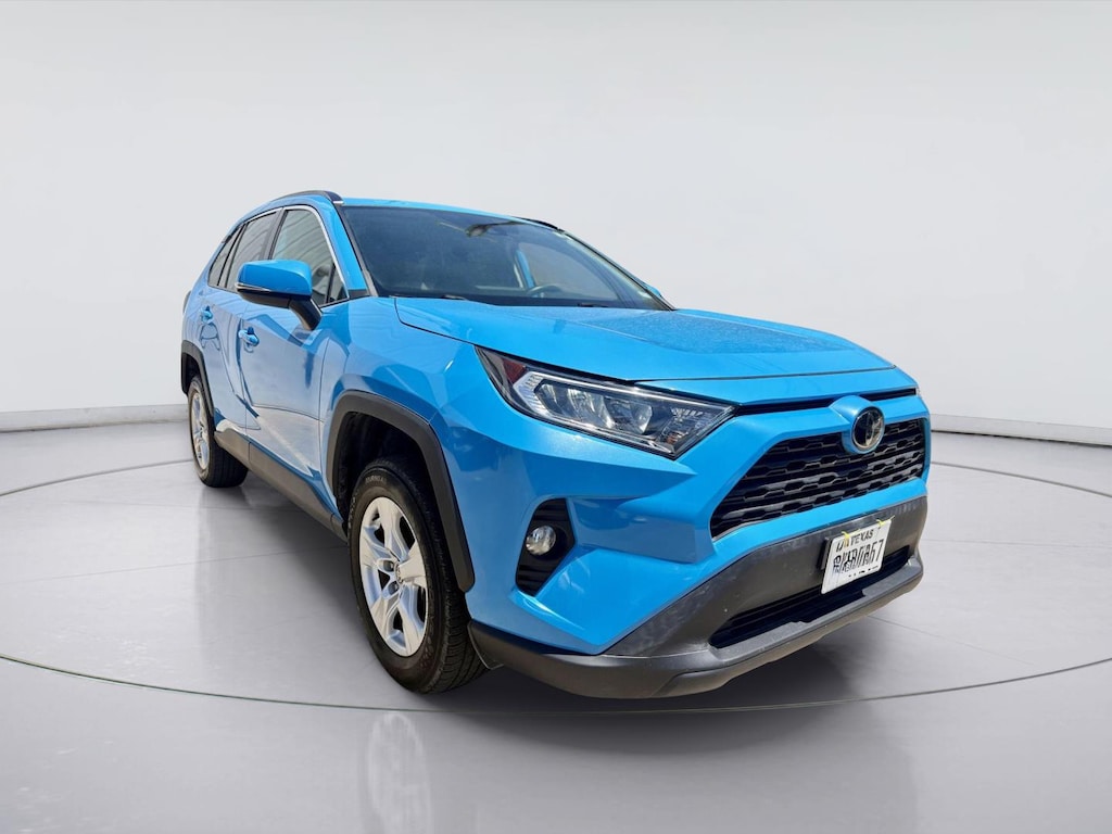 Used 2021 Toyota RAV4 XLE SUV