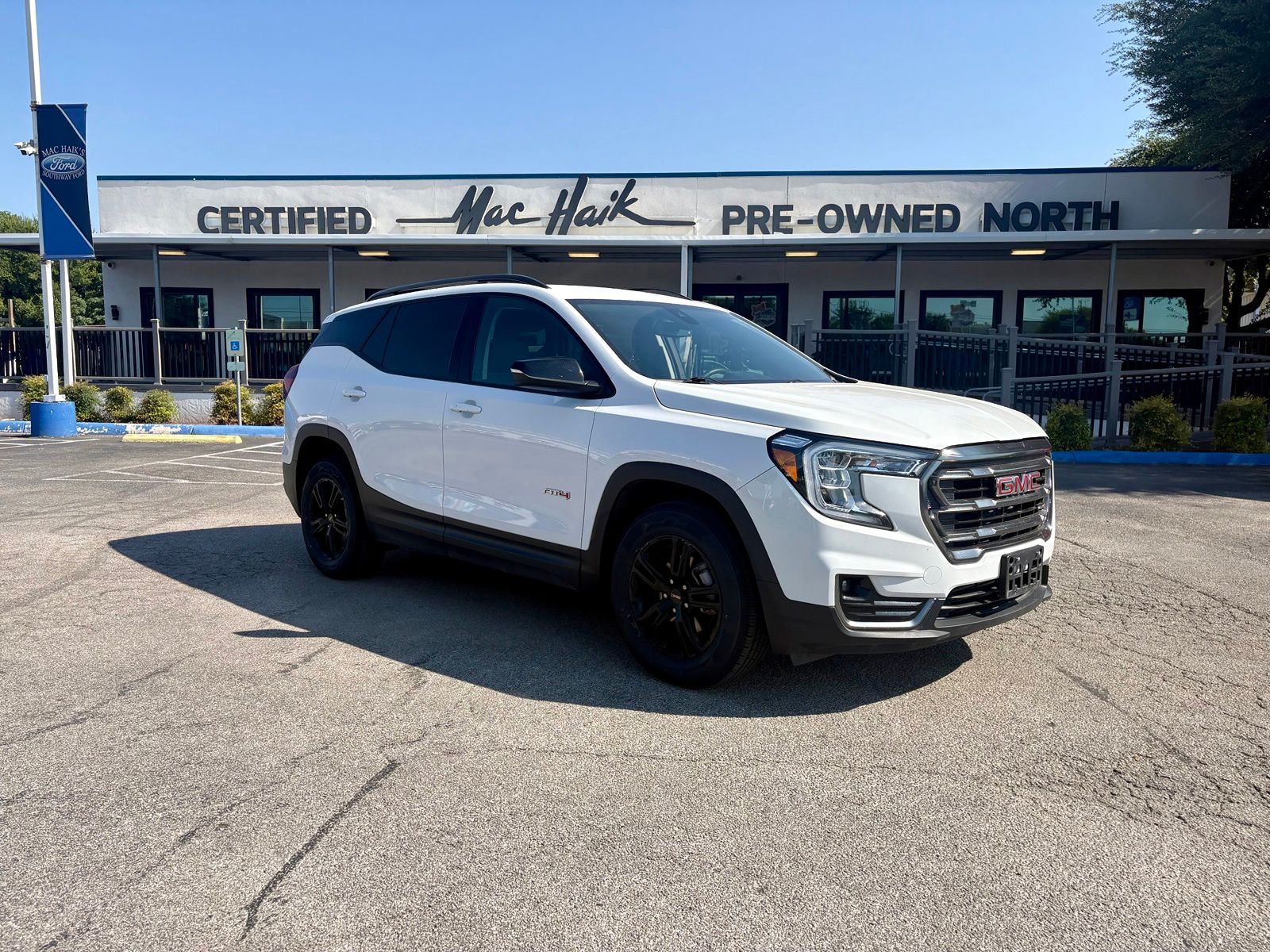 2023 GMC Terrain AT4 SUV