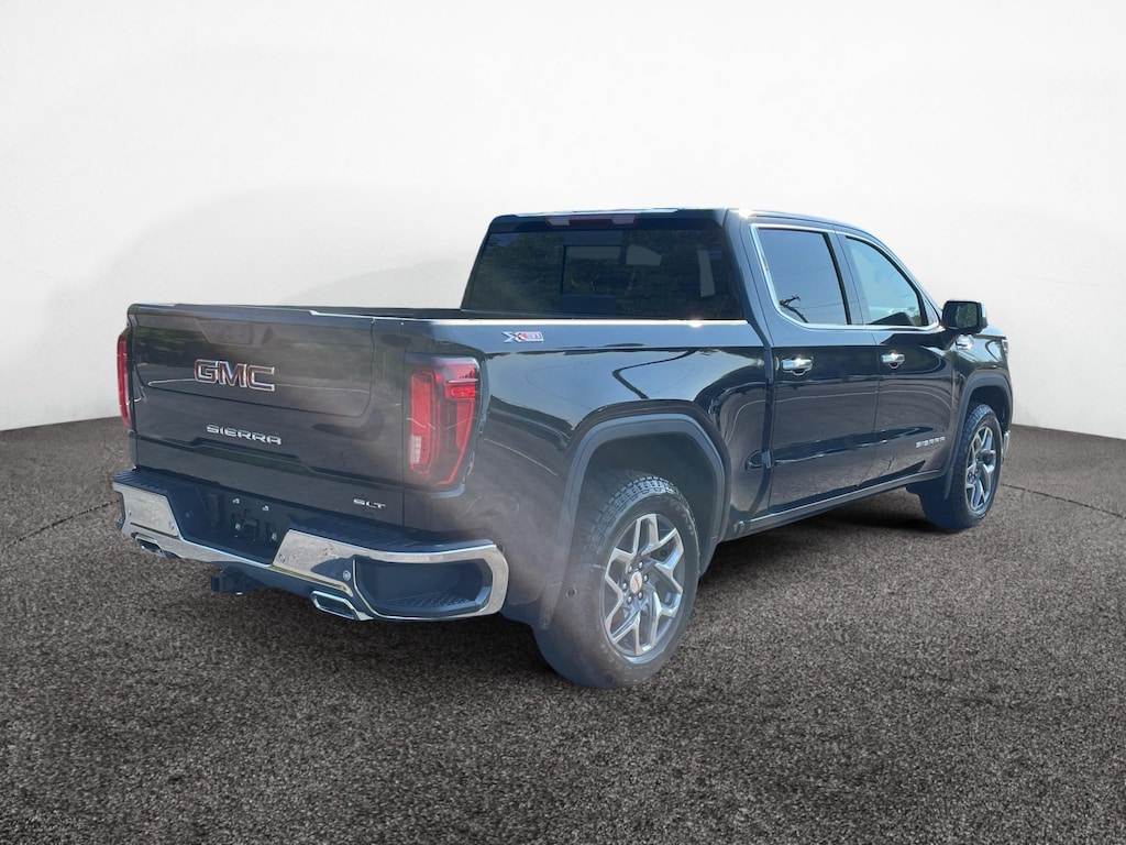 New 2026 GMC Sierra 1500 SLT Truck