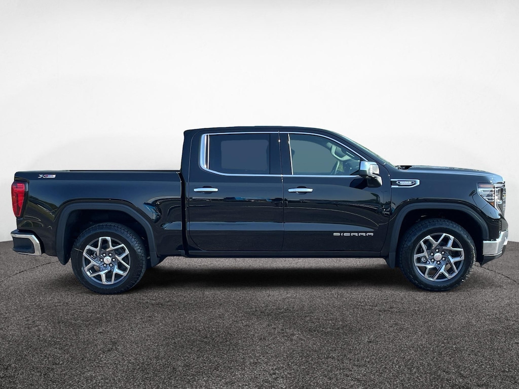New 2026 GMC Sierra 1500 SLT Truck