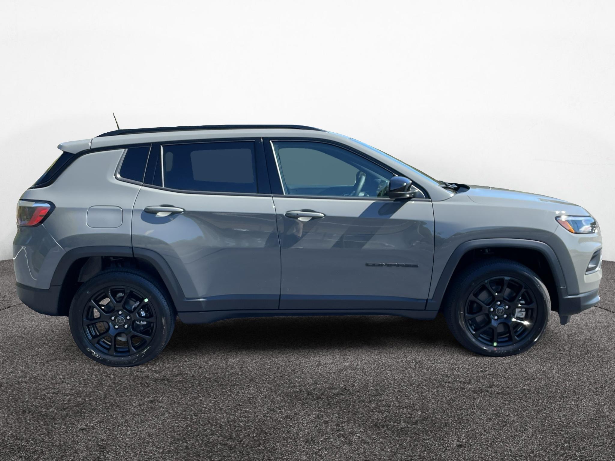 New 2027 Jeep Compass Latitude Altitude Sport Utility