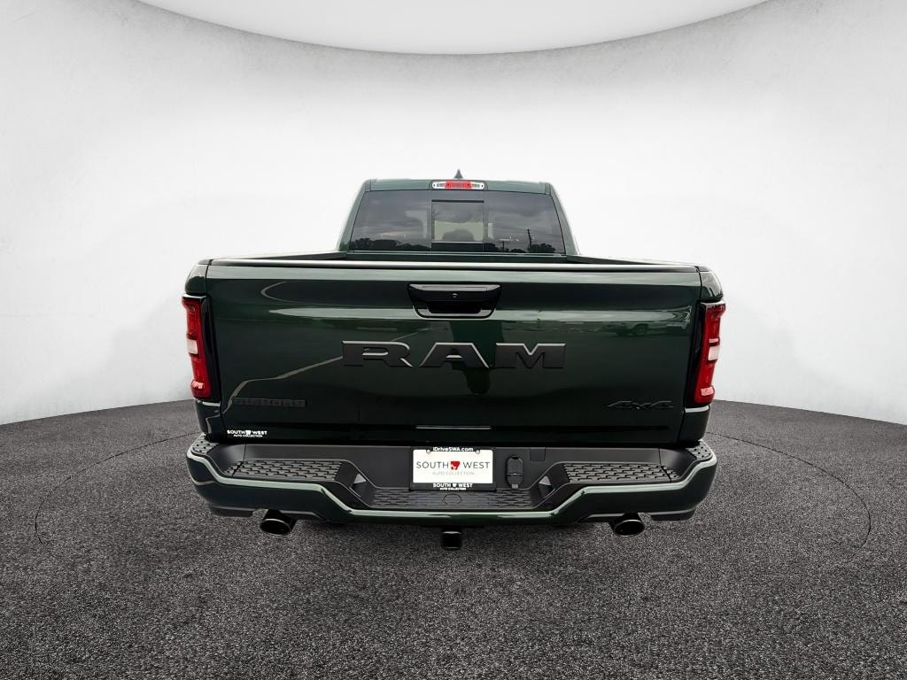 New 2026 Ram 1500 BIG HORN CREW CAB 4X4 5'7 BOX Pickup