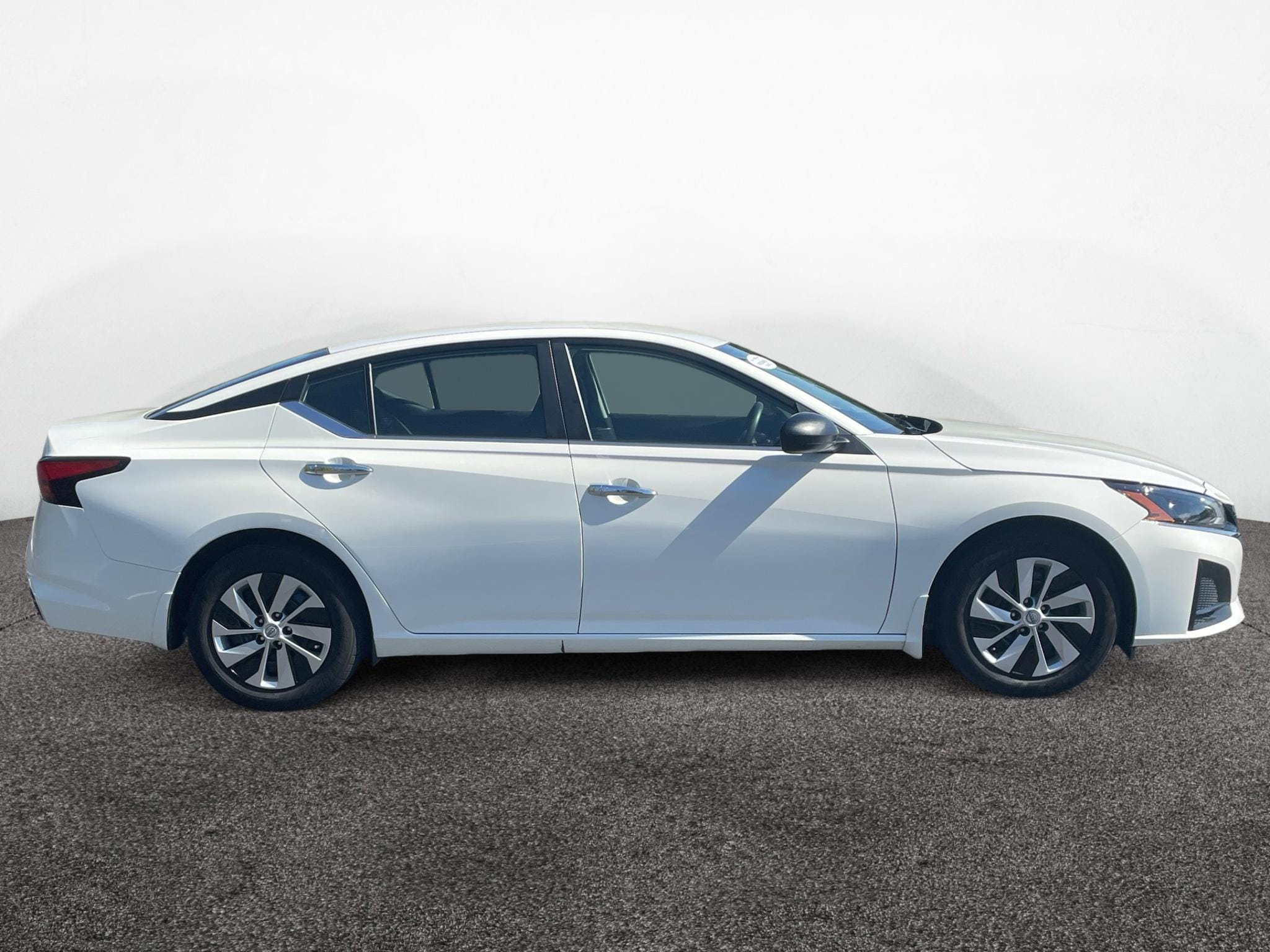 Used 2024 Nissan Altima S with VIN 1N4BL4BV7RN368696 for sale in Arkadelphia, AR