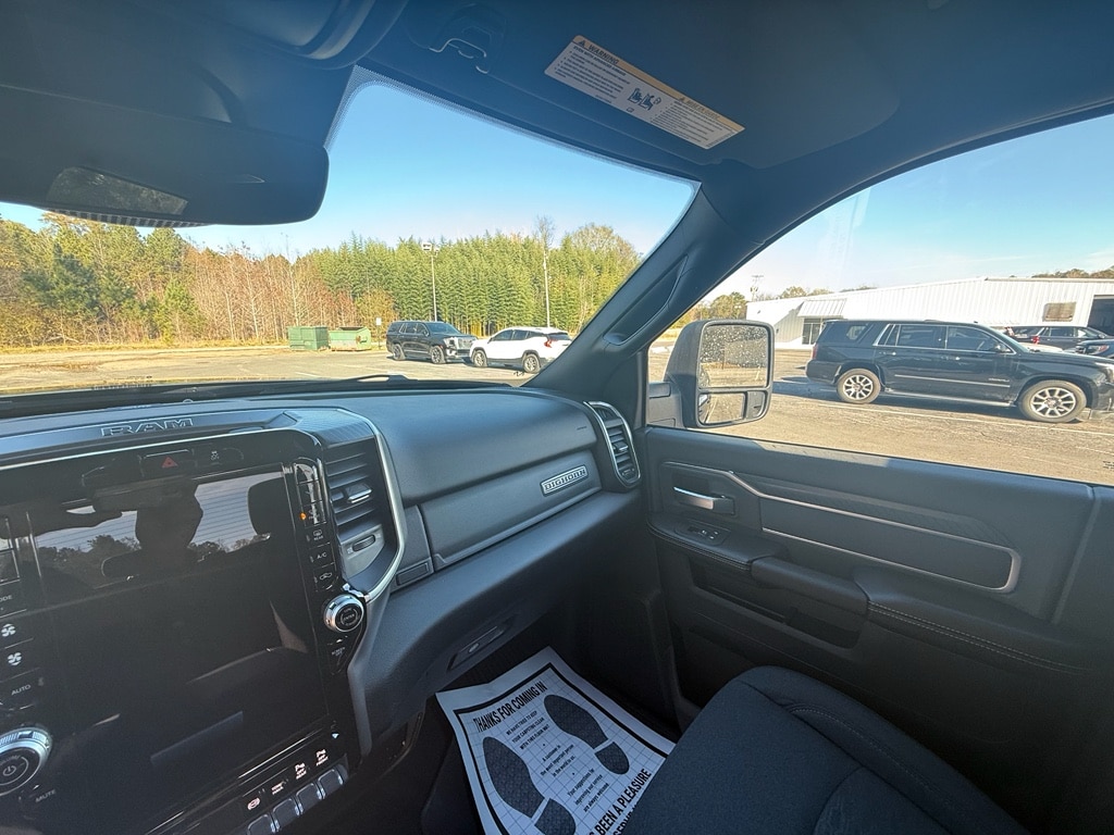 2026 RAM 2500 Big Horn - Photo 11