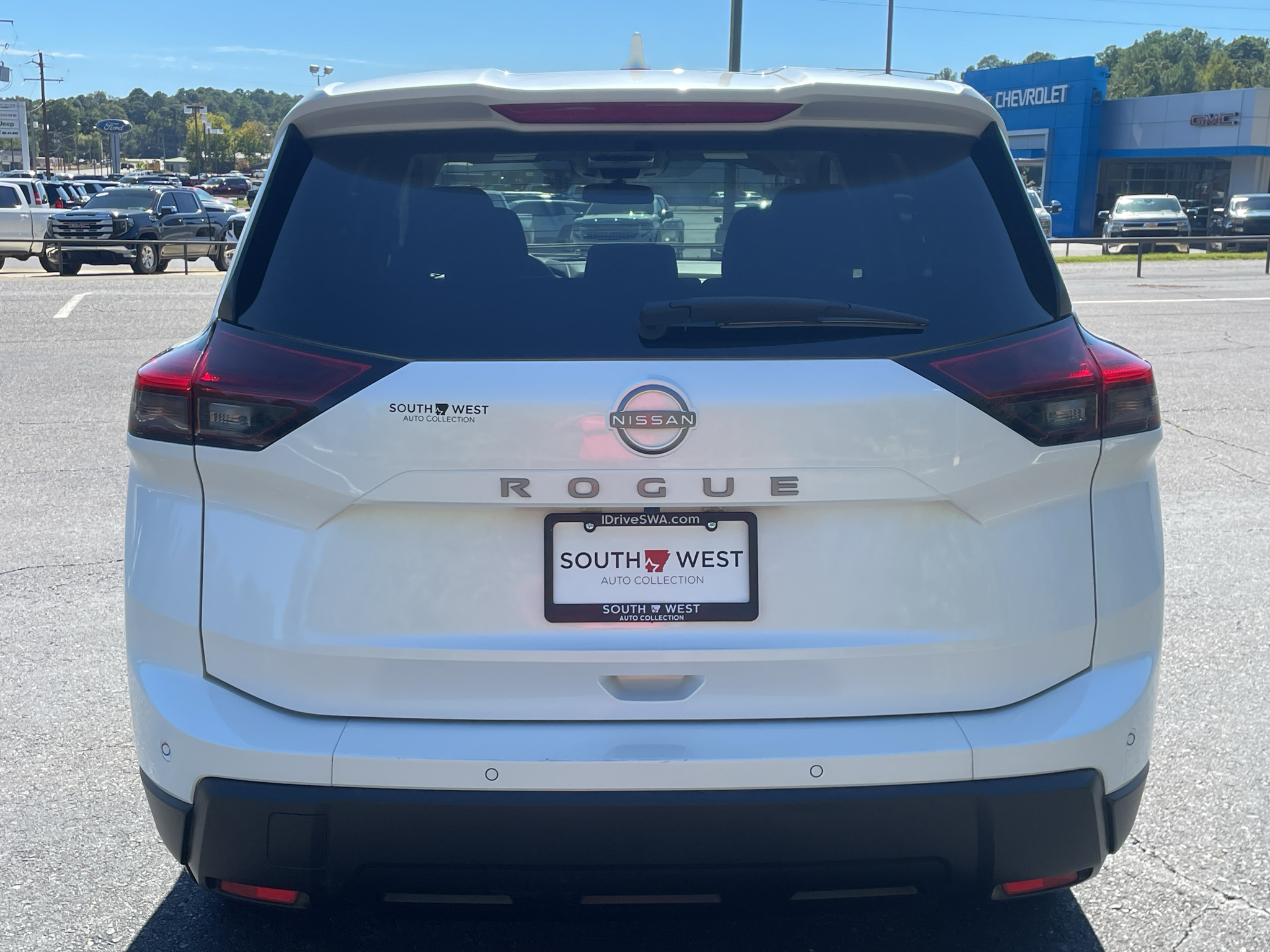 Used 2025 Nissan Rogue SV SUV