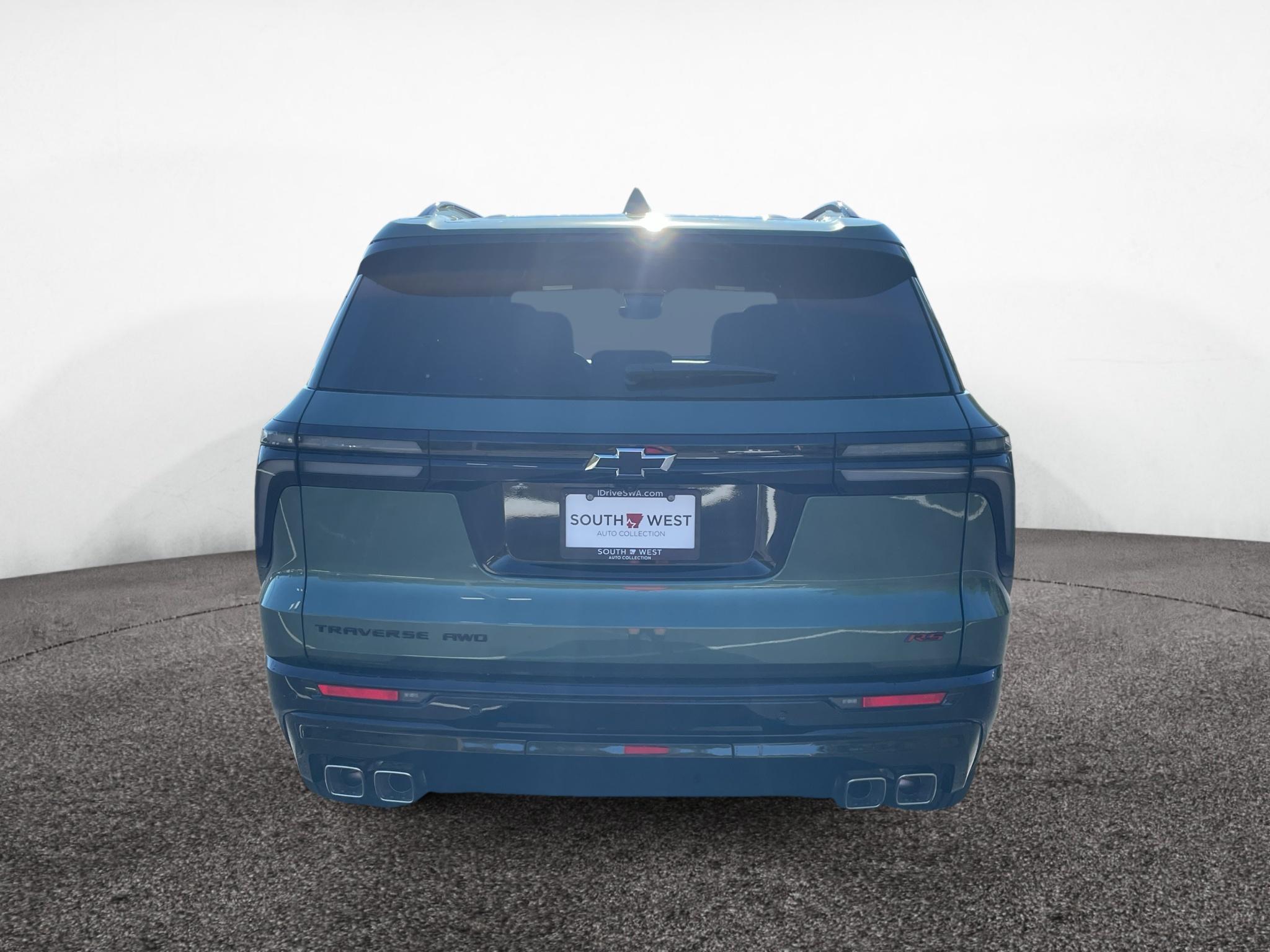 New 2027 Chevrolet Traverse RS SUV