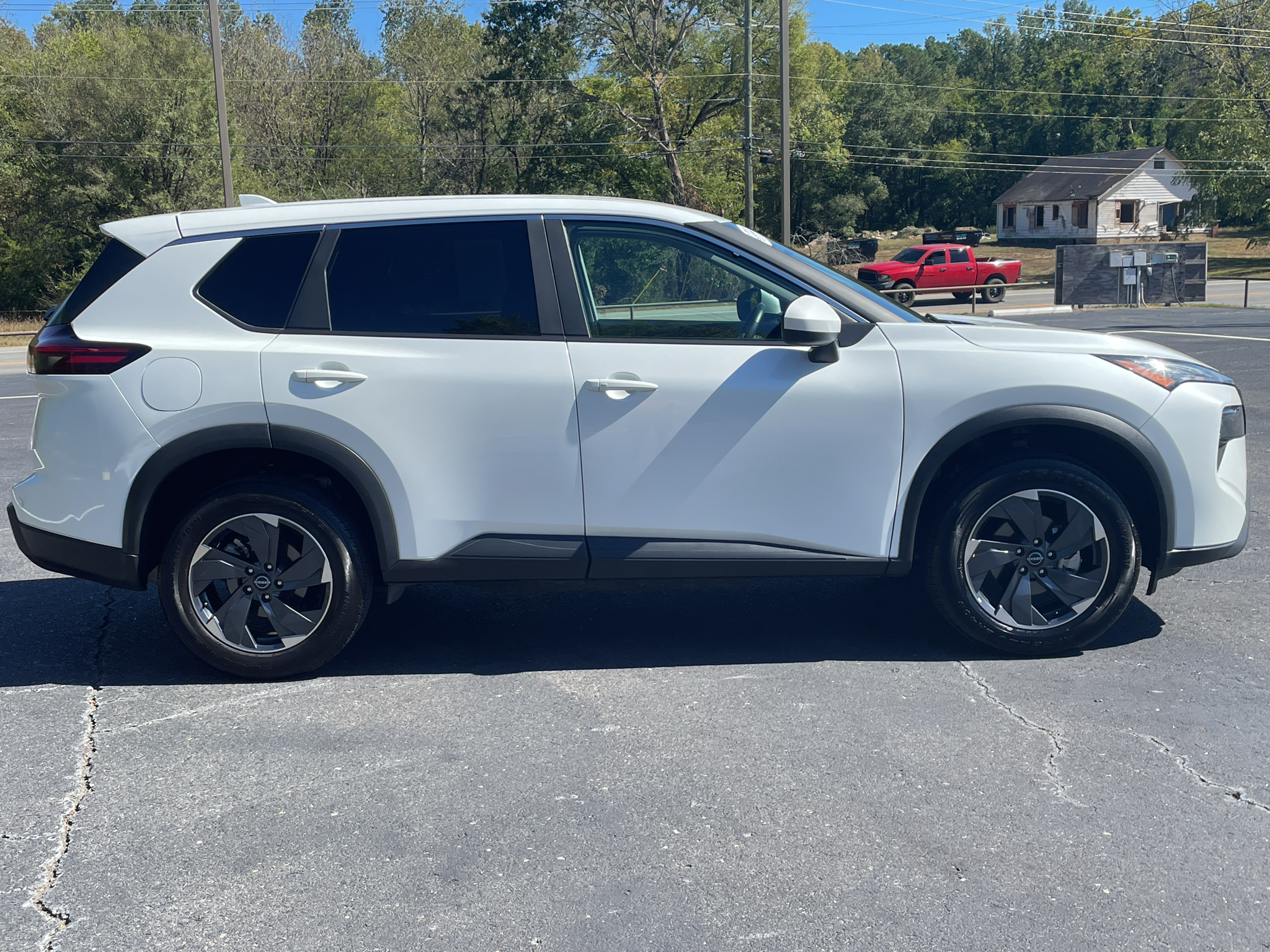 Used 2025 Nissan Rogue SV SUV