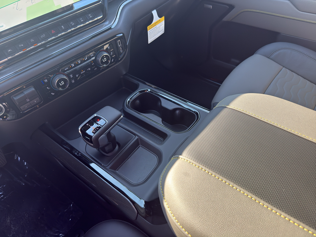 2026 Chevrolet Silverado 1500 ZR2 - Photo 13