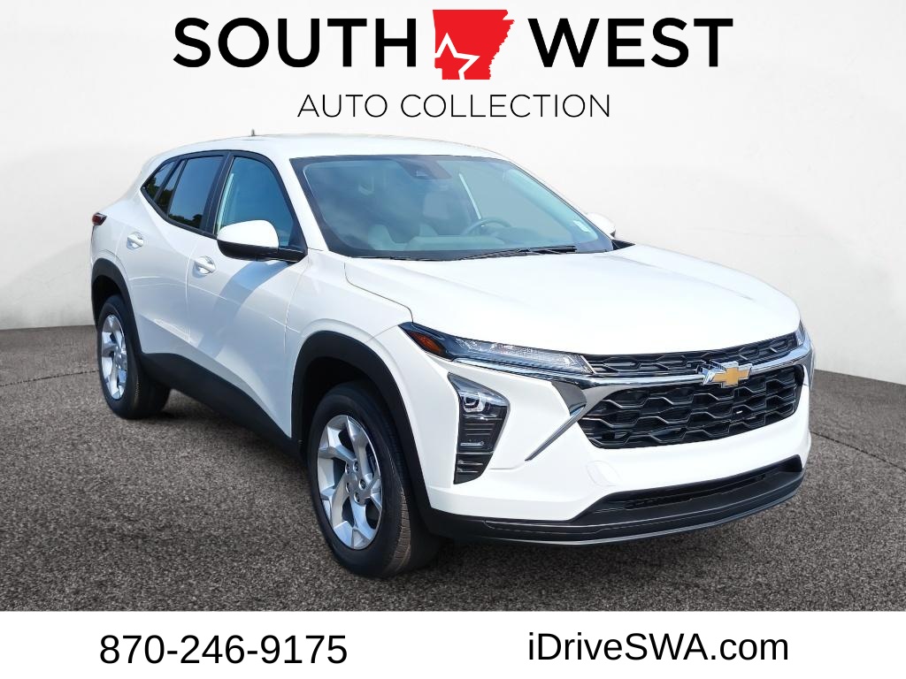 2026 Chevrolet Trax LS SUV