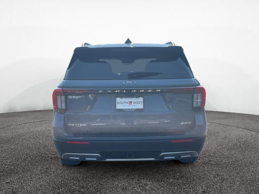 New 2026 Ford Explorer Active w/200A Pkg SUV