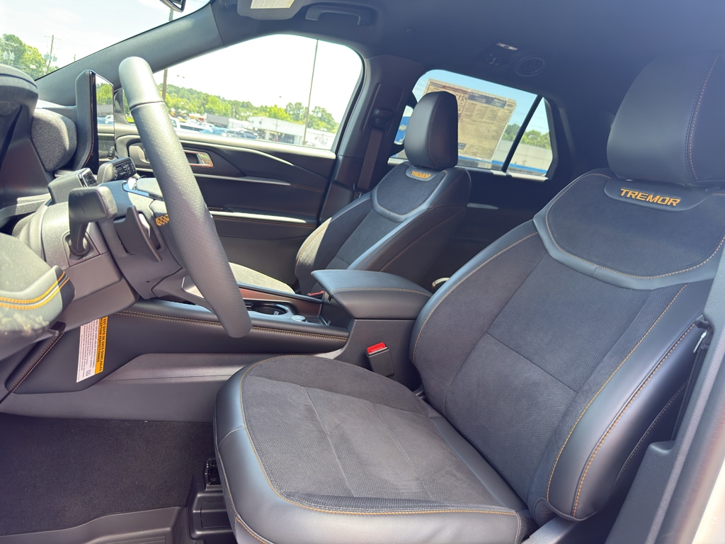 2026 Ford Explorer Tremor - Photo 17