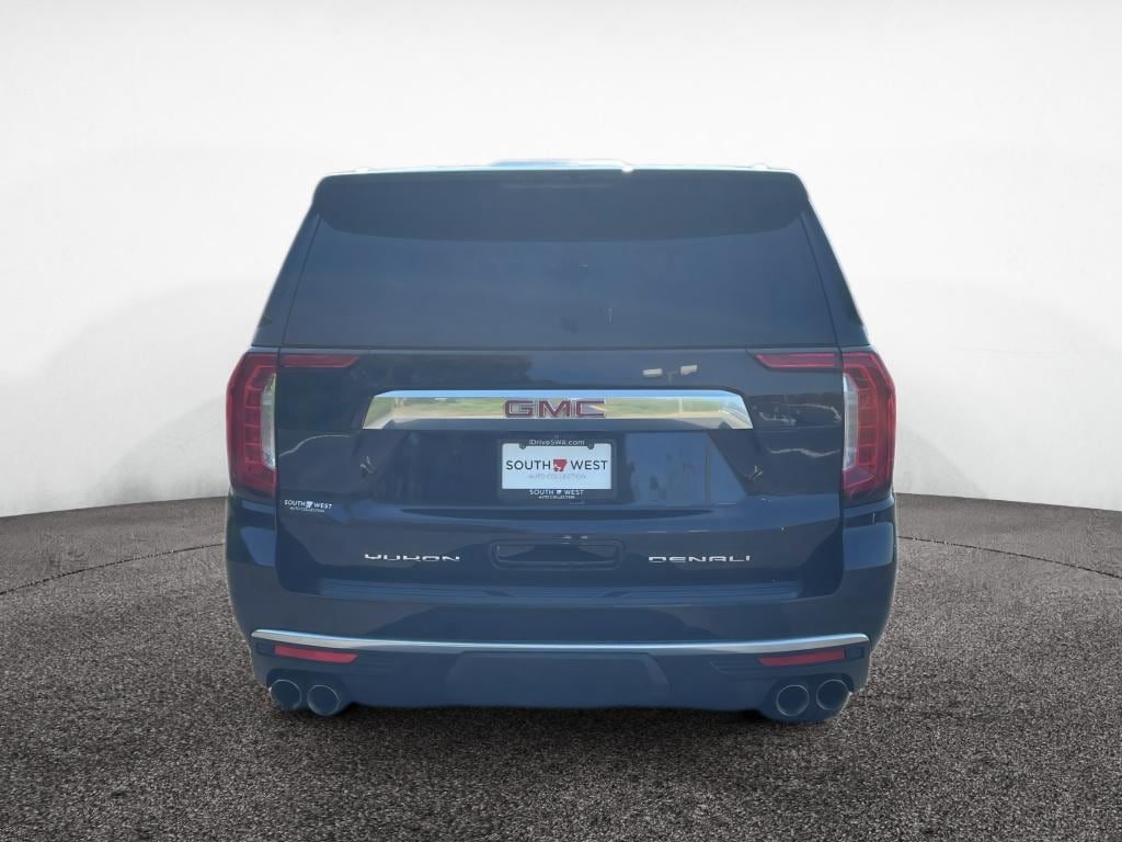 Used 2022 GMC Yukon XL Denali Sport Utility