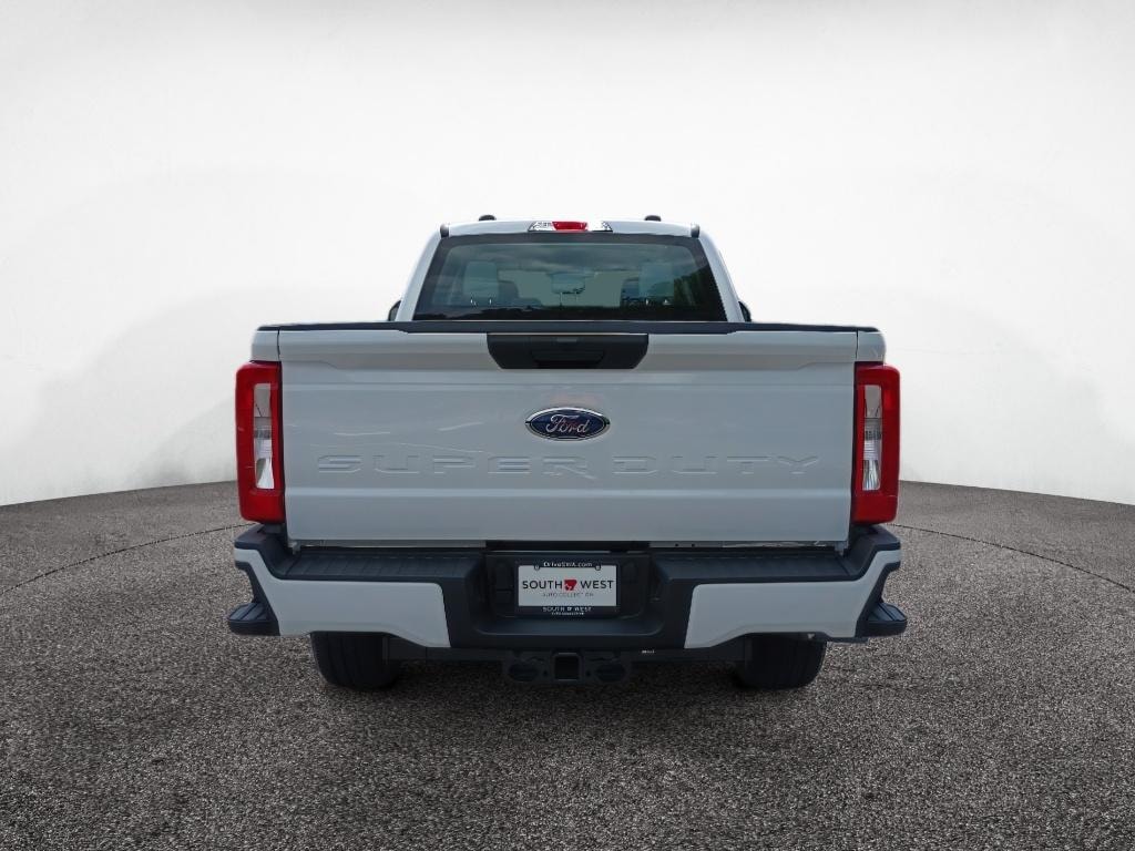 New 2026 Ford F-250 XL Crew Cab