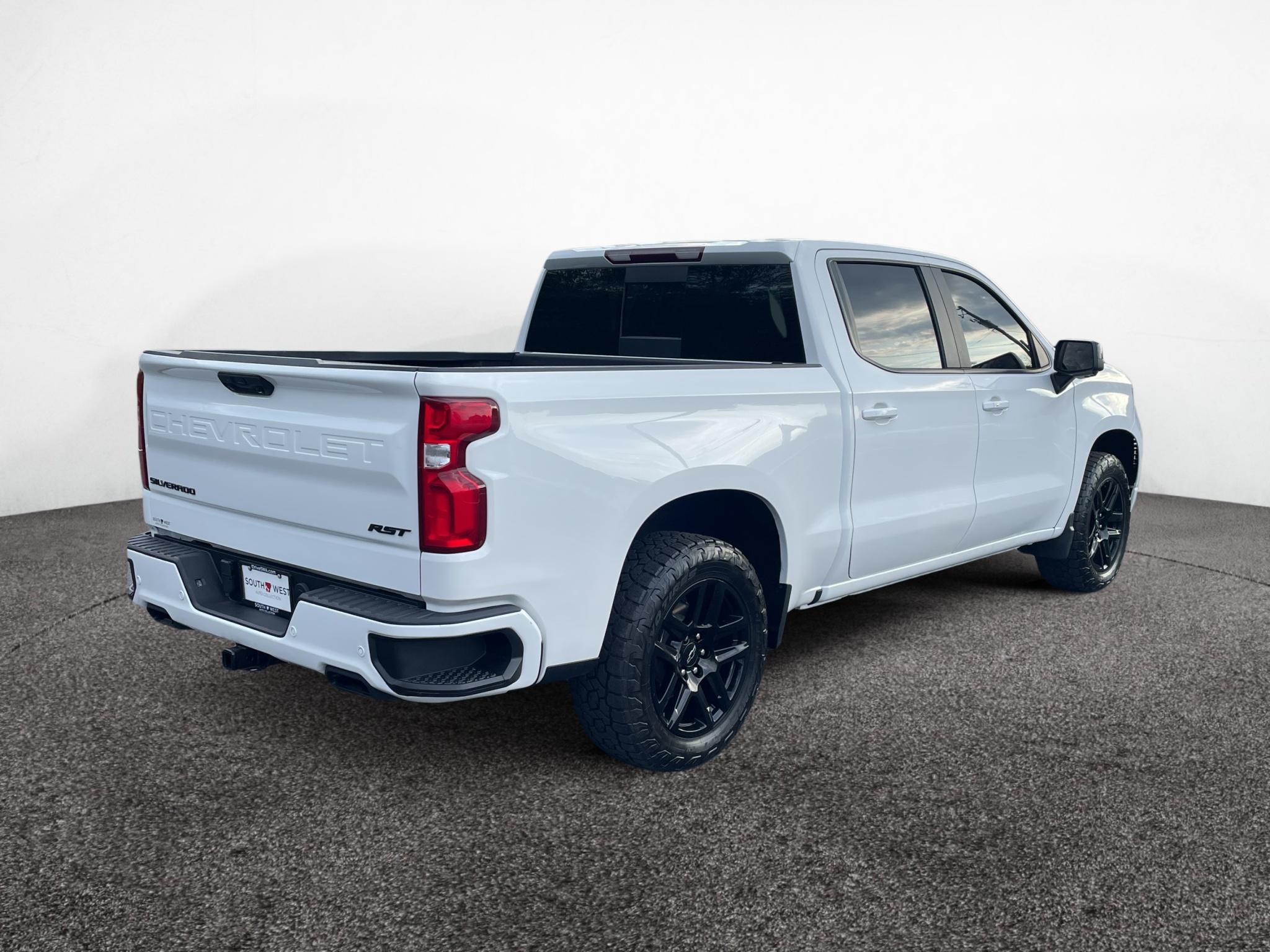 Used 2024 Chevrolet Silverado RST Crew Cab