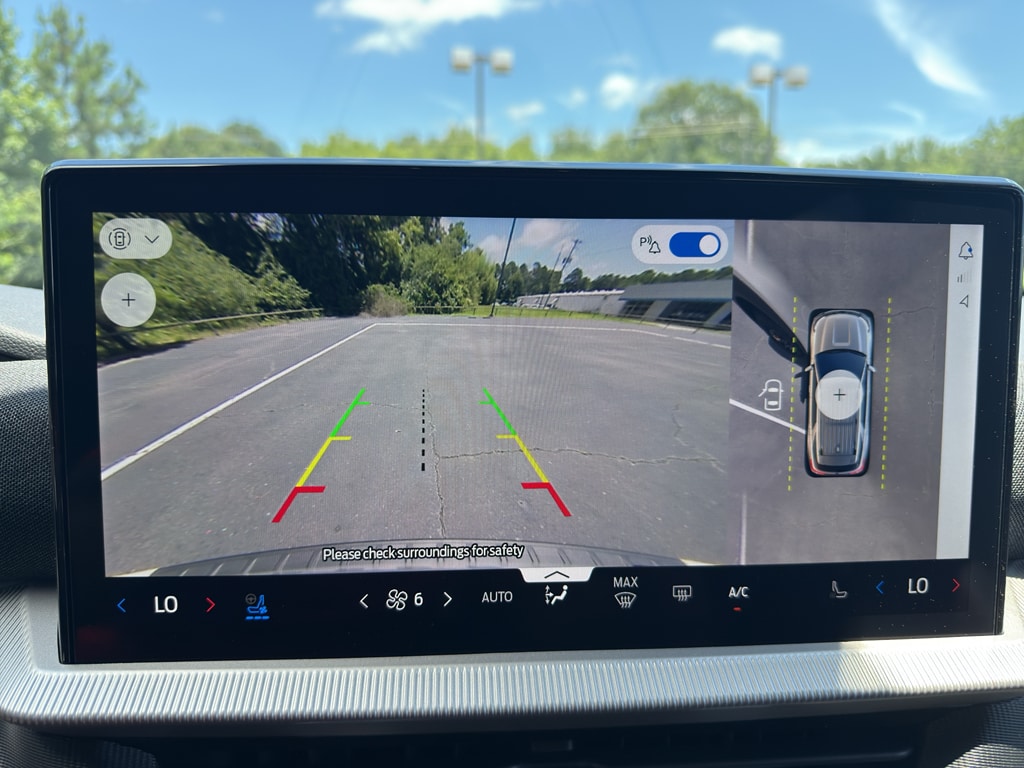 2026 Ford Explorer Tremor - Photo 12