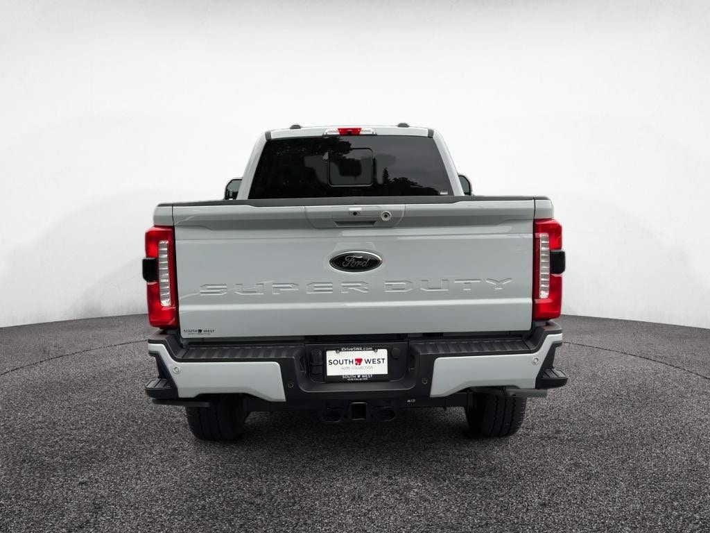 New 2026 Ford F-250 Lariat Crew Cab