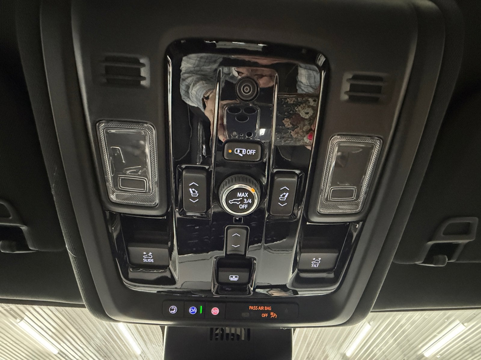 2026 Chevrolet Tahoe Premier - Photo 19