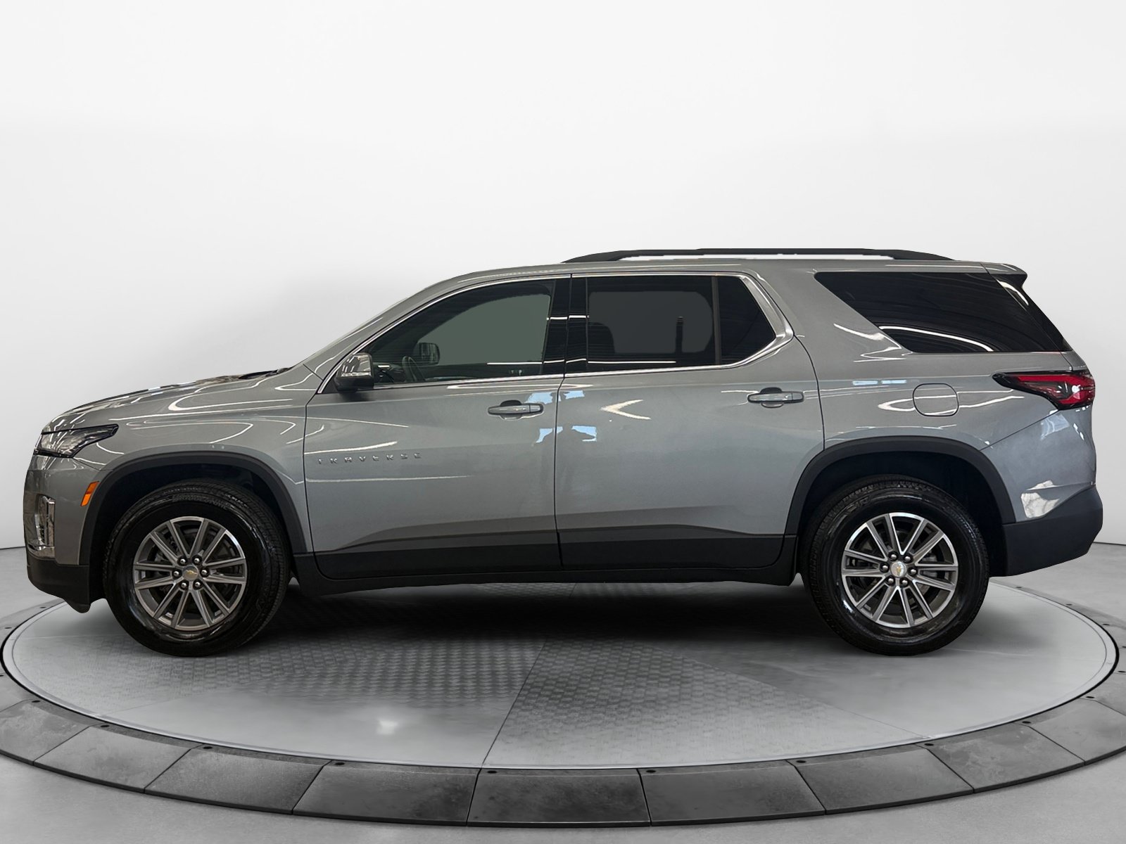 Used 2024 Chevrolet Traverse Limited LT Cloth SUV