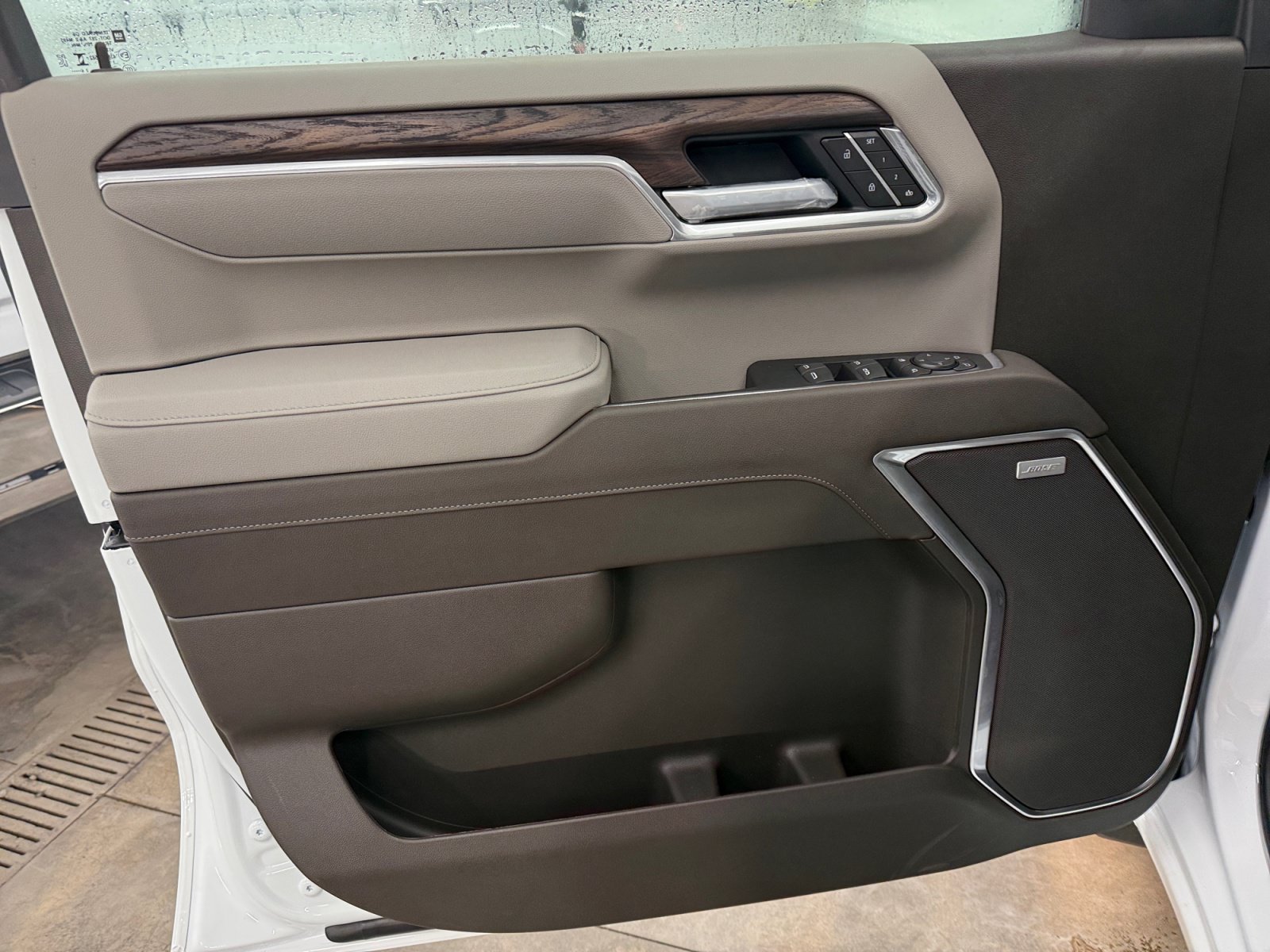 2026 GMC Sierra 1500 SLT - Photo 25