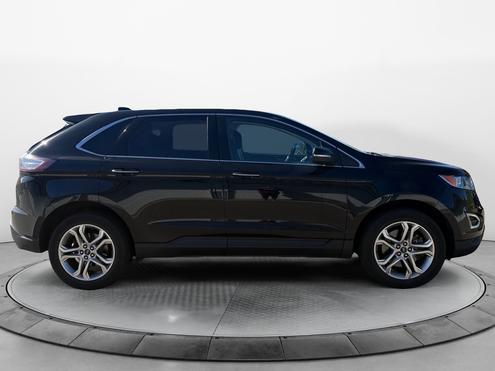 Used 2018 Ford Edge Titanium SUV