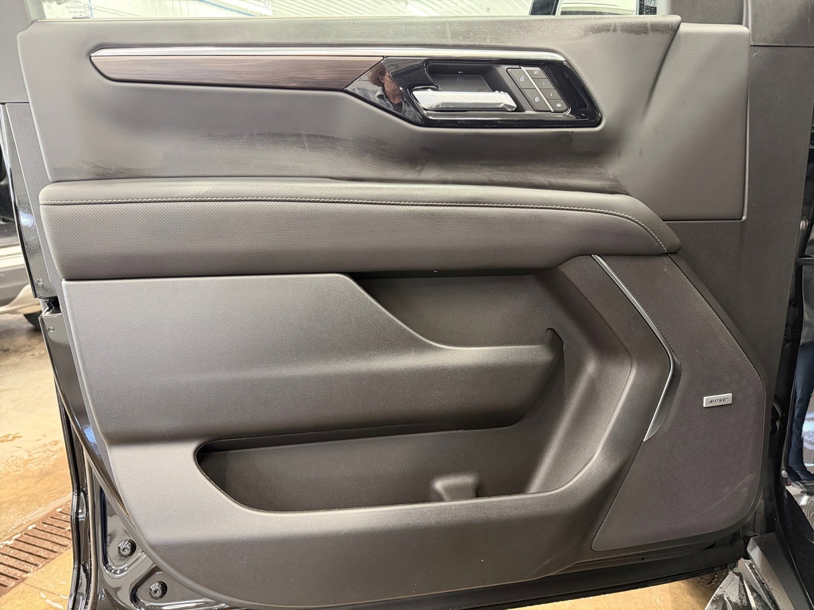 2026 Chevrolet Tahoe Premier - Photo 25