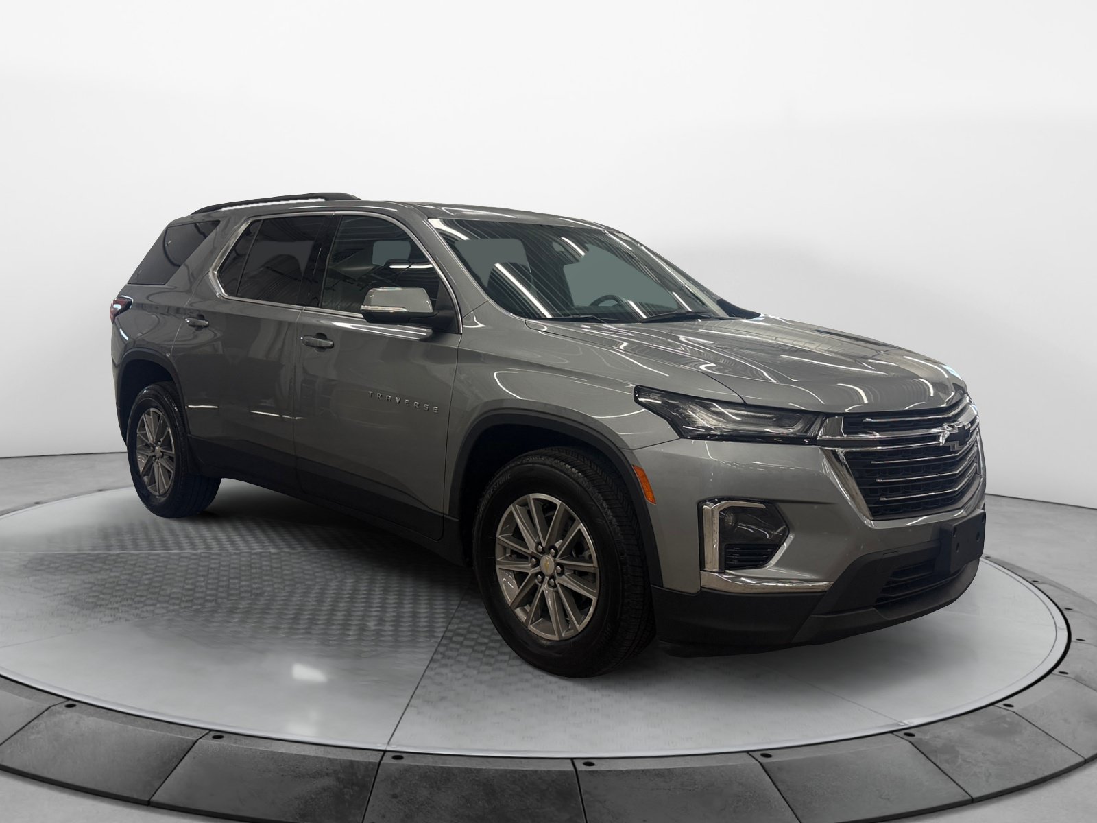 Used 2024 Chevrolet Traverse Limited LT Cloth SUV