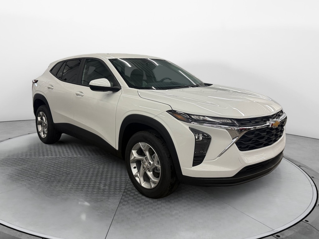 New 2026 Chevrolet Trax LS SUV