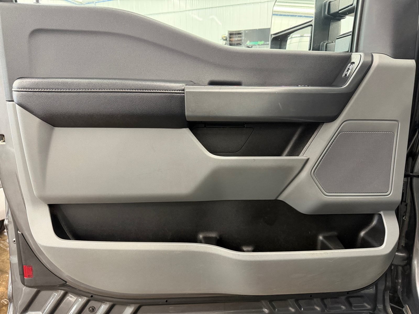 2023 Ford F-250 Super Duty XLT - Photo 23