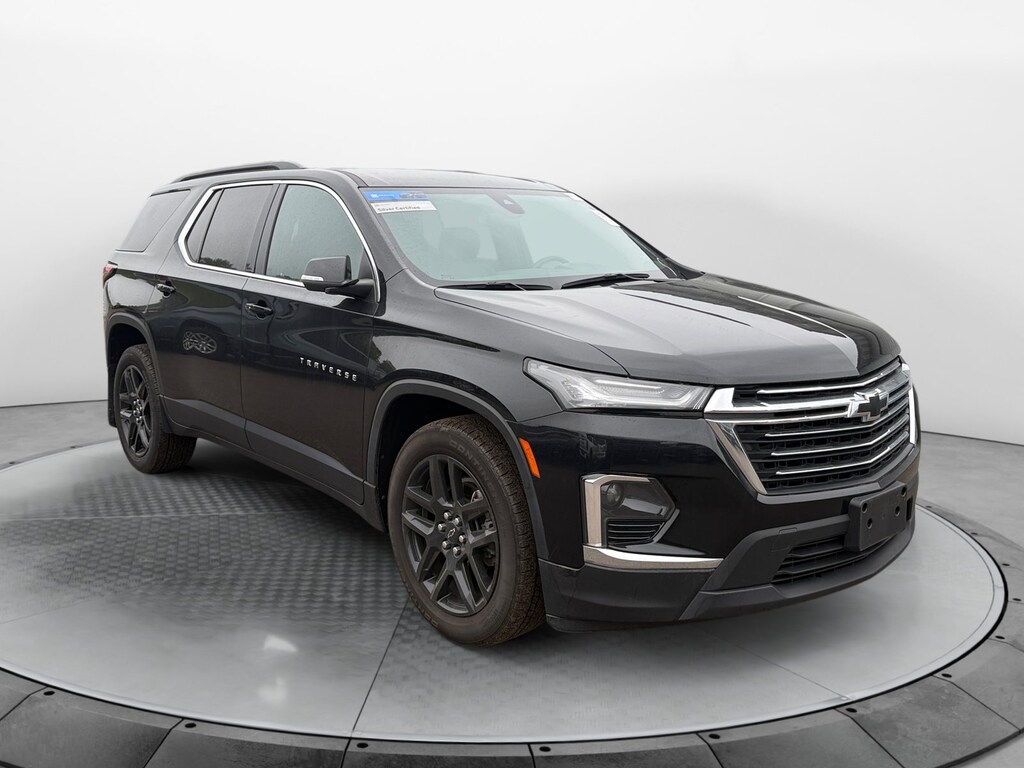 Used 2023 Chevrolet Traverse LT SUV