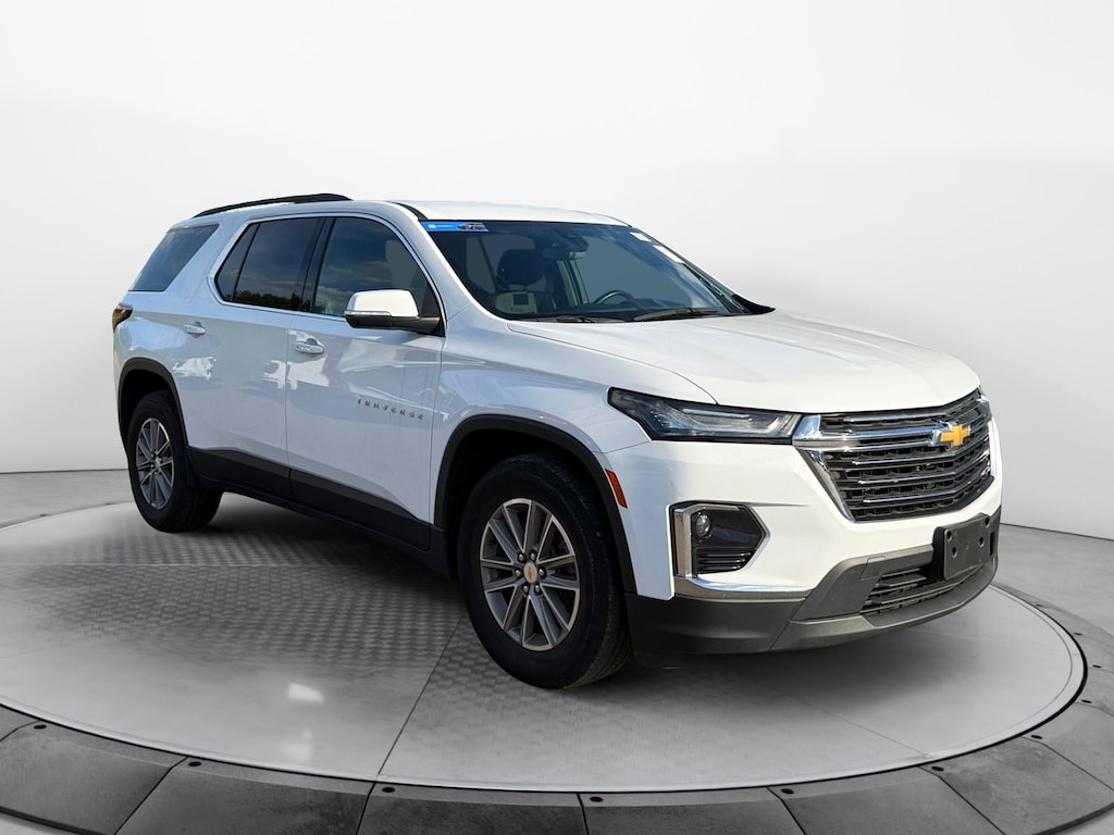 Used 2023 Chevrolet Traverse LT Cloth SUV